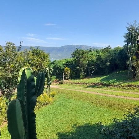 Entendeni Lodge SelfCatering Inanda Buitenkant foto