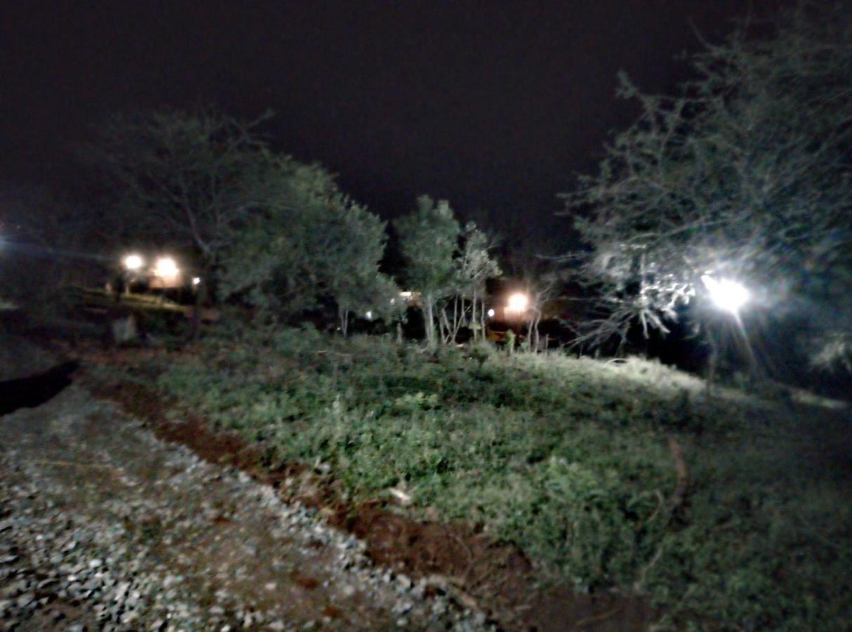 Entendeni Lodge SelfCatering Inanda Buitenkant foto