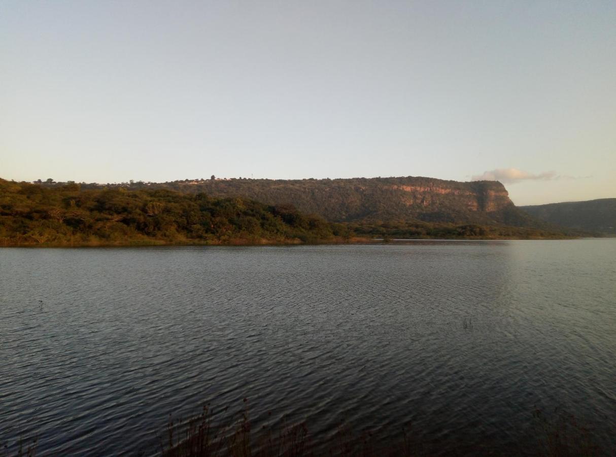 Entendeni Lodge SelfCatering Inanda Buitenkant foto