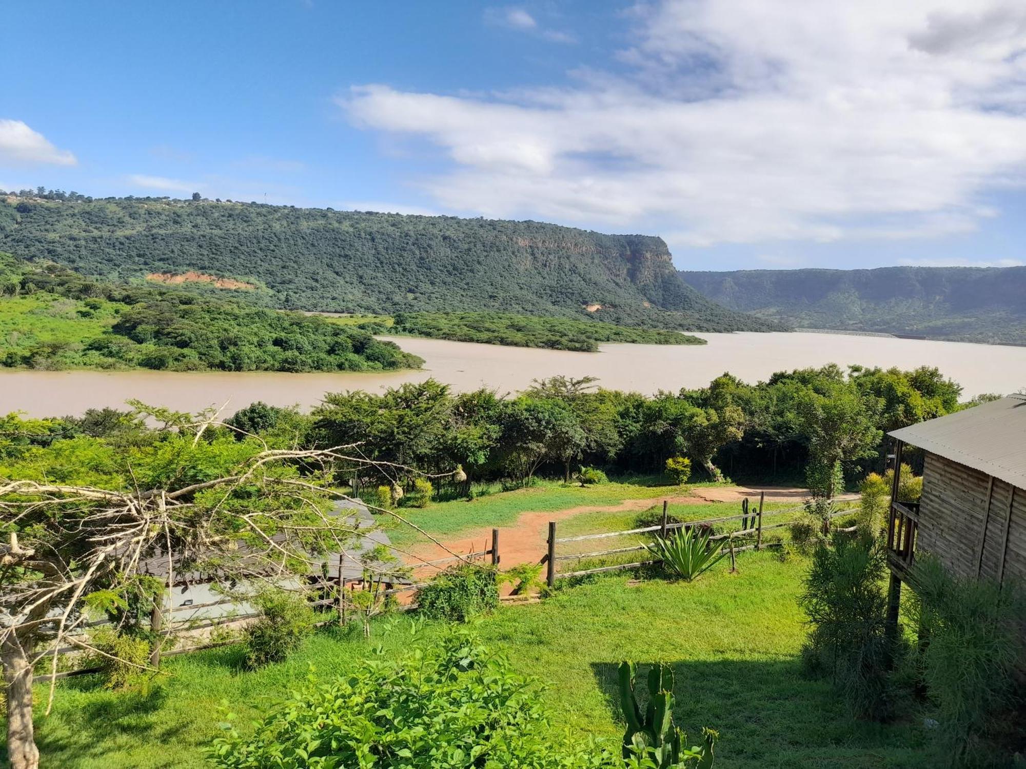 Entendeni Lodge SelfCatering Inanda Buitenkant foto