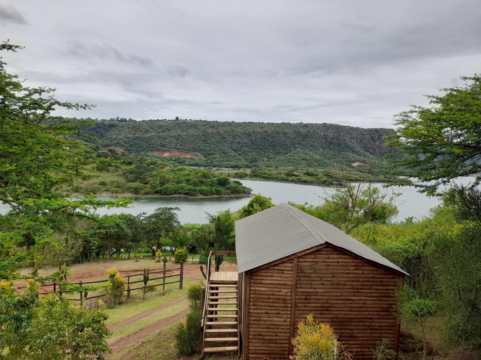 Entendeni Lodge SelfCatering Inanda Buitenkant foto