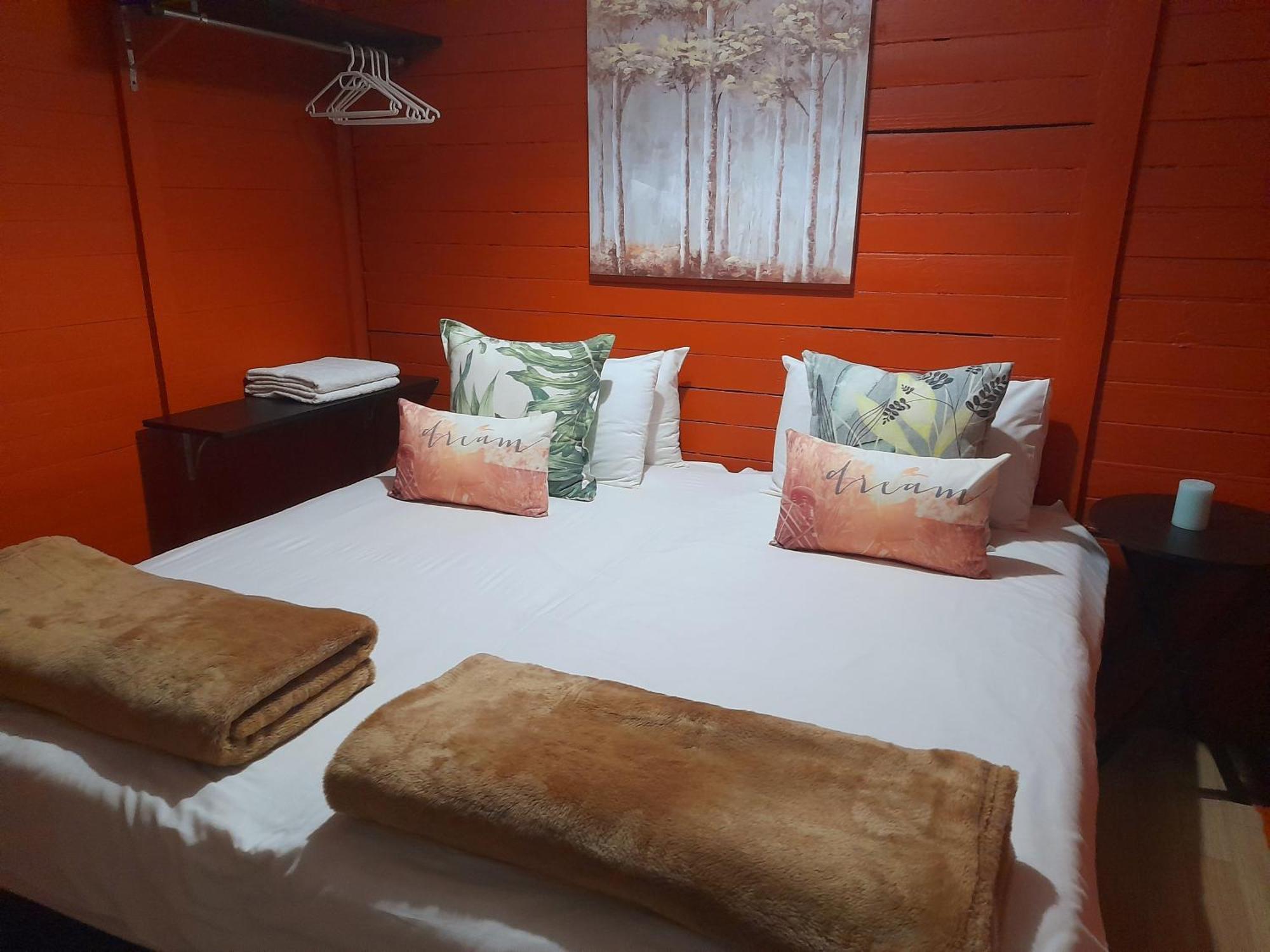 Entendeni Lodge SelfCatering Inanda Kamer foto