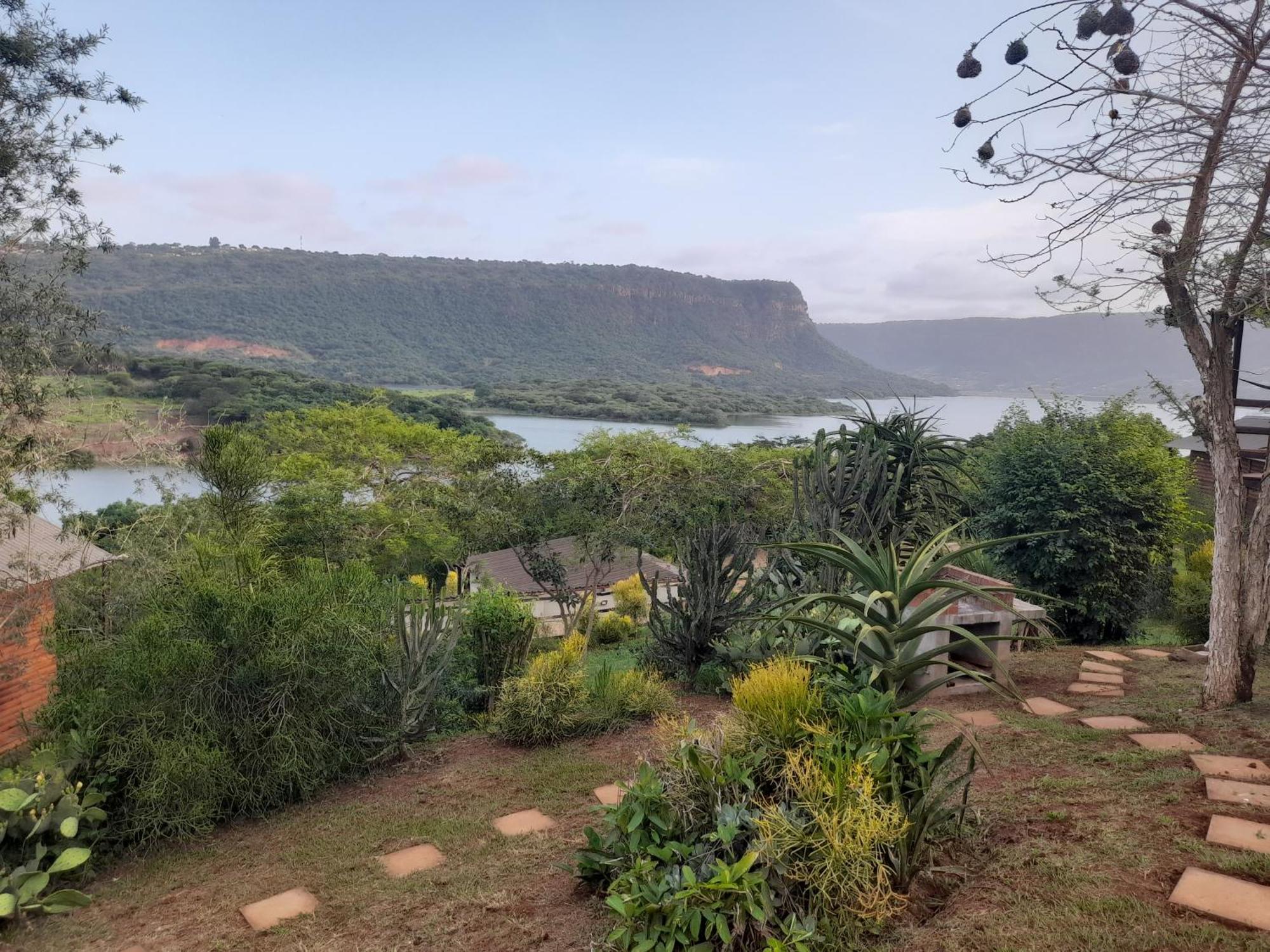 Entendeni Lodge SelfCatering Inanda Kamer foto